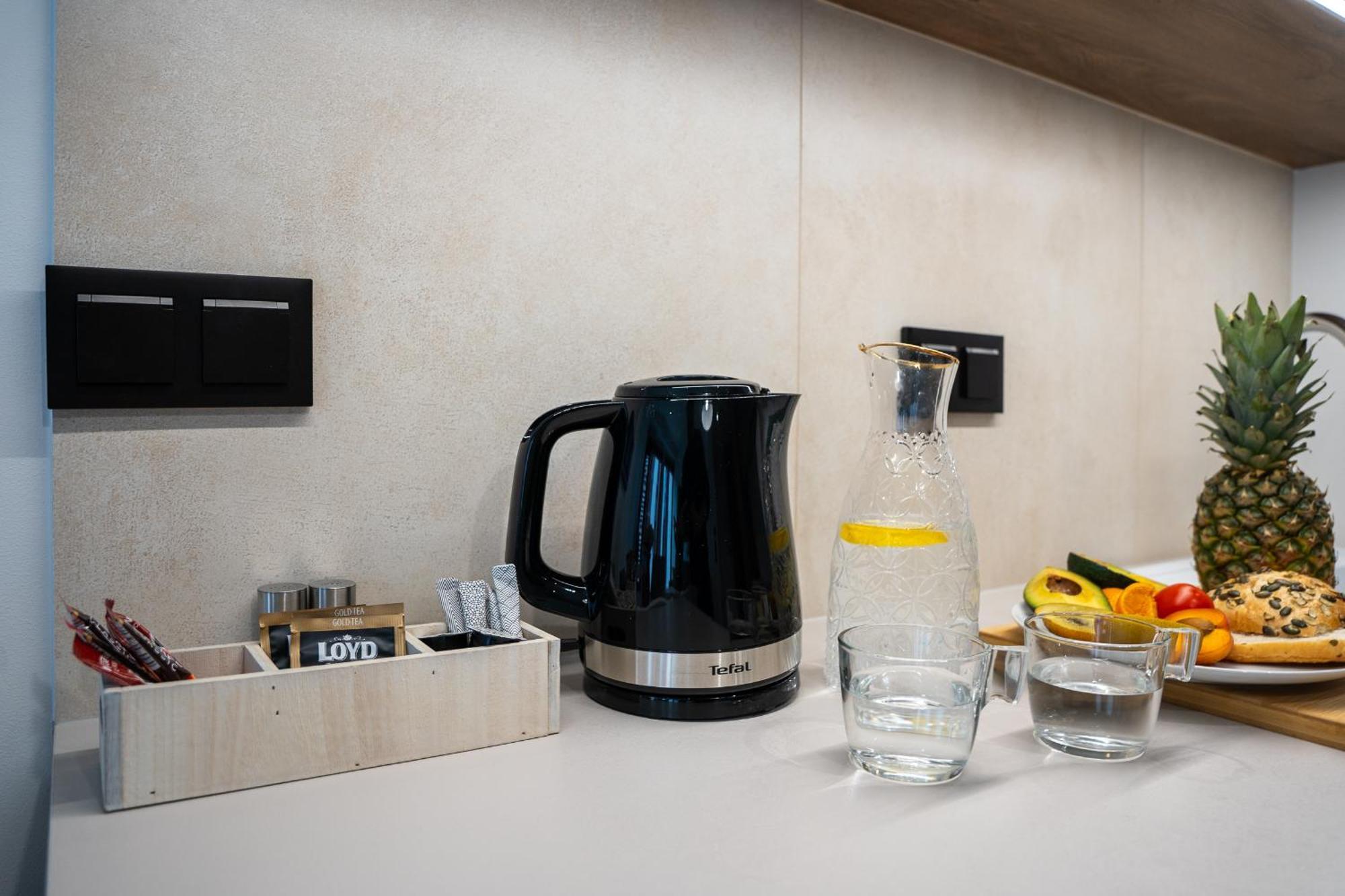 Towarowa Towers Apartment